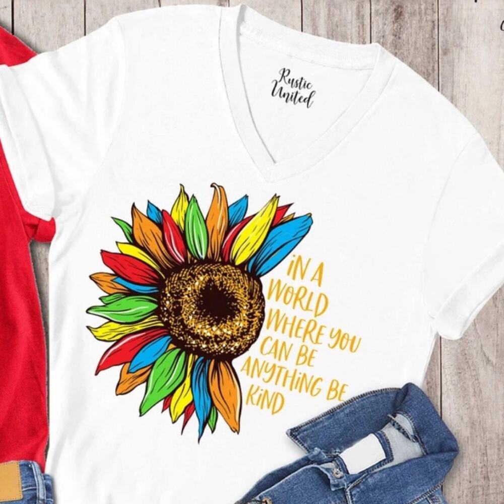 NEW District Be Kind Kindness Short Sleeve Cotton V-Neck Tee Shirt Women WHITE L - Picture 2 of 4
